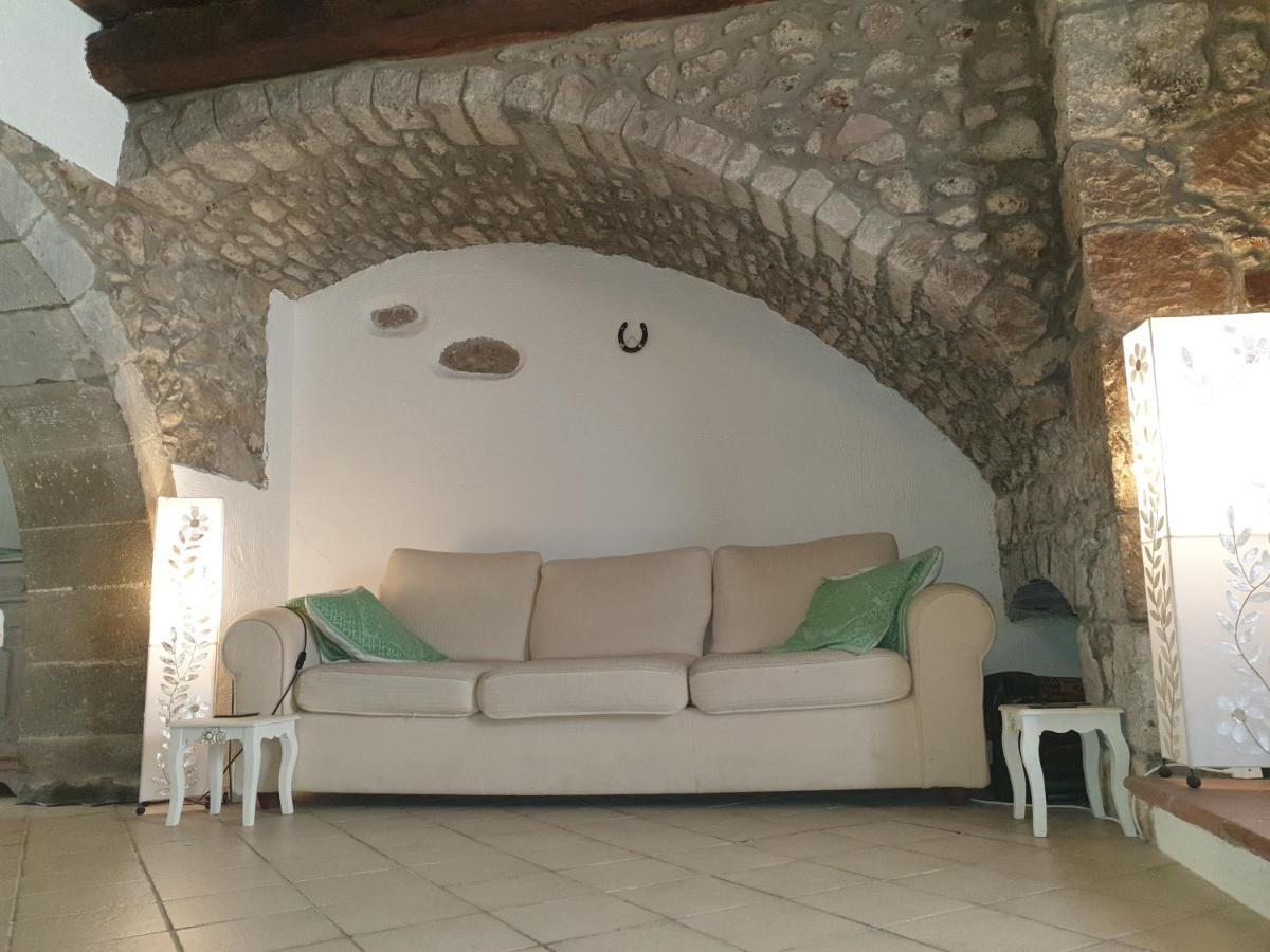 Sardinia Retreat Base Is Your 14Th Century Home With Expert Tips Santu Lussurgiu Eksteriør bilde